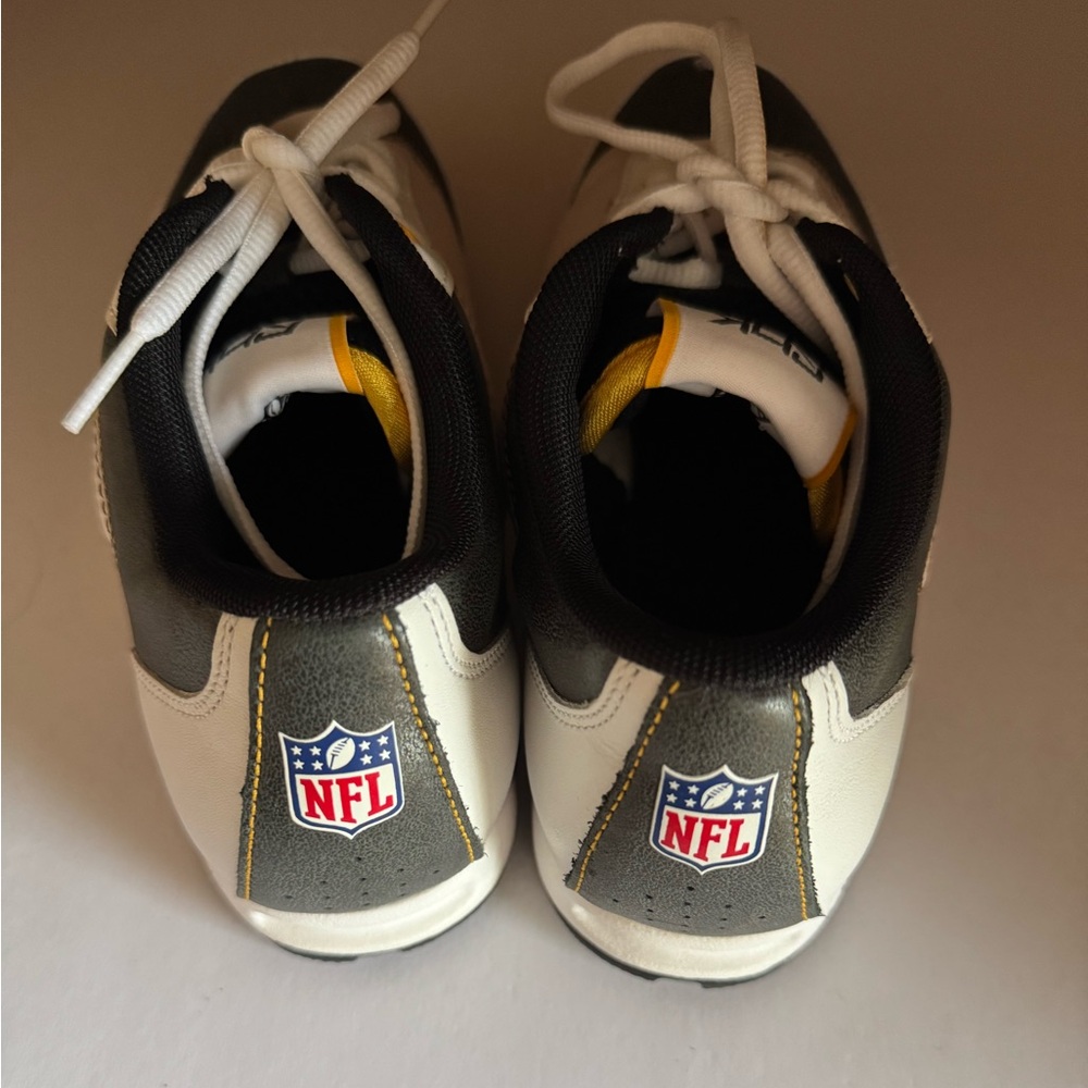 Reebok Steelers Athletic Shoes - Picture 3 of 3